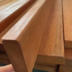Lames de bois exotique pour banc