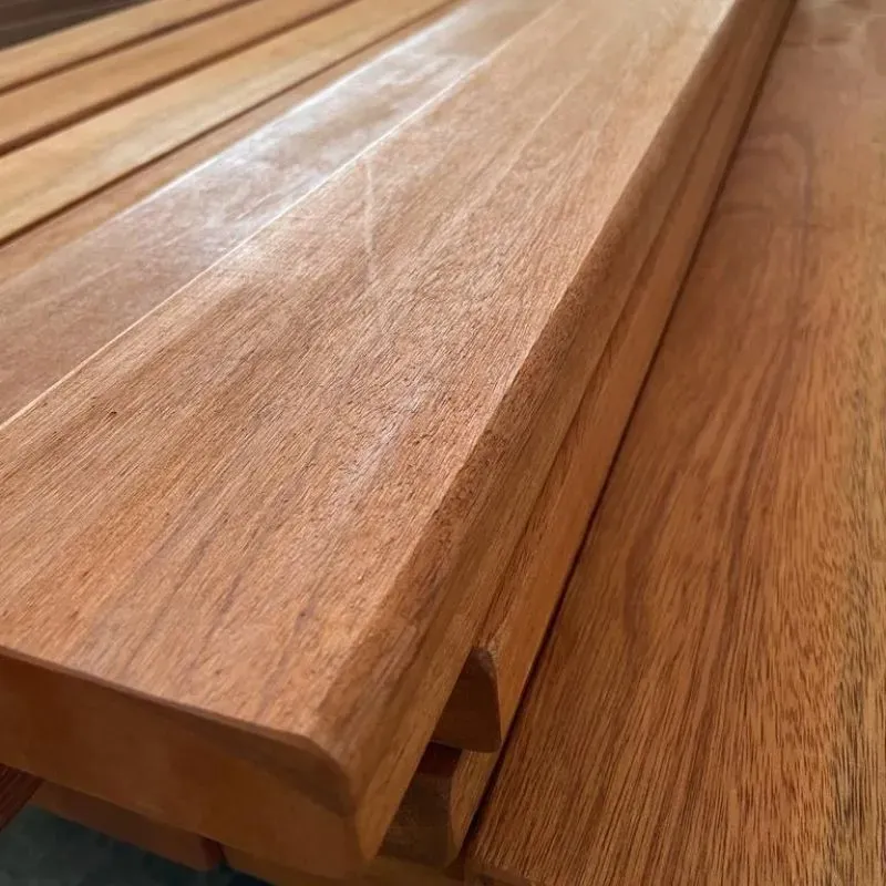 lame de bois exotique pour banc