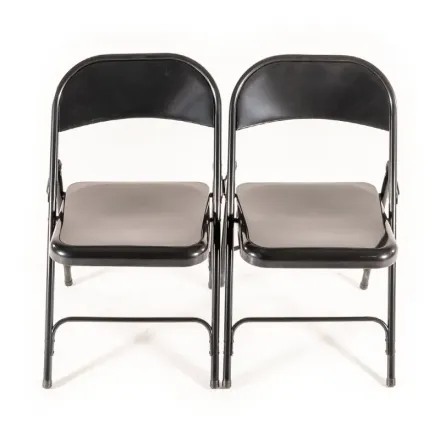 Produit - chaise pliante en métal assemblable